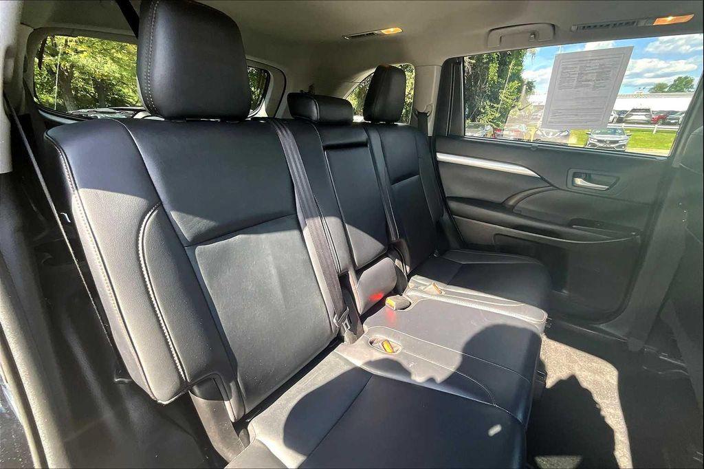 used 2019 Toyota Highlander car, priced at $26,000