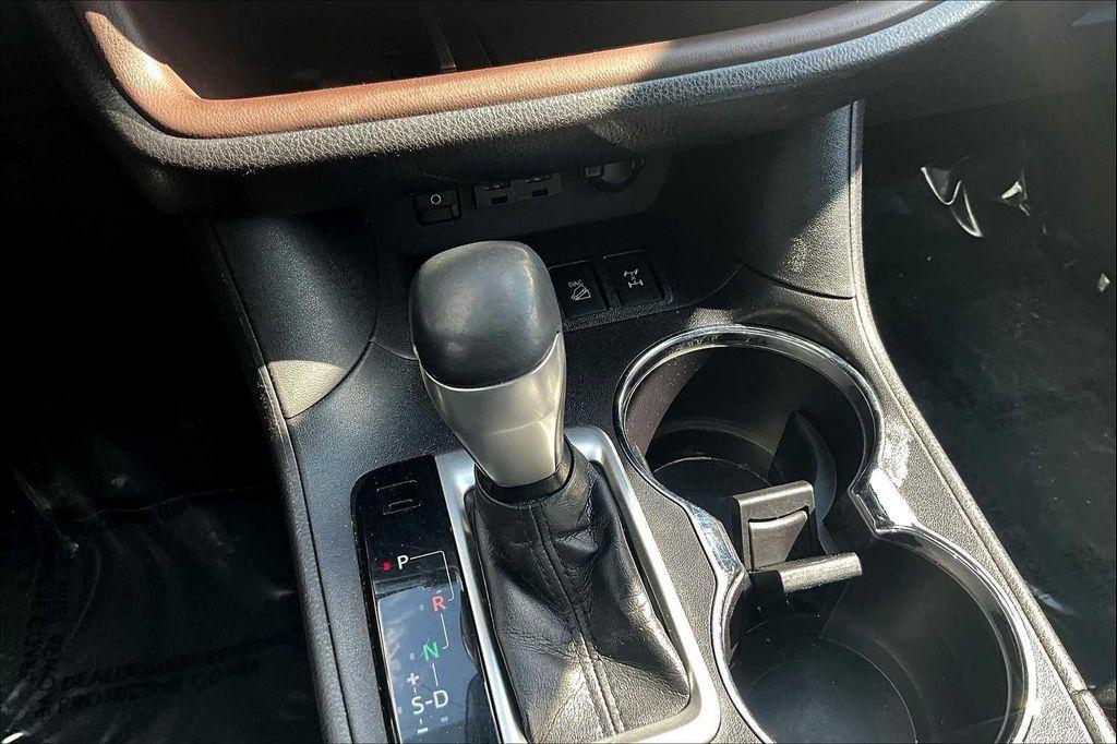 used 2019 Toyota Highlander car, priced at $26,000