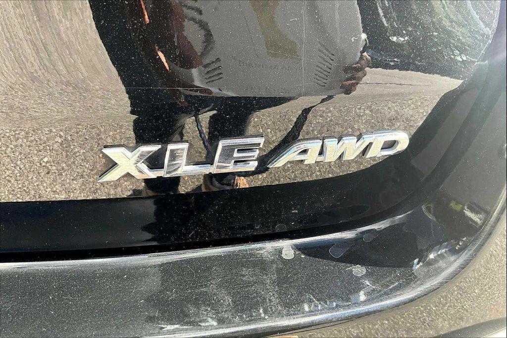 used 2019 Toyota Highlander car, priced at $26,000