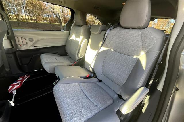 used 2023 Toyota Sienna car, priced at $39,200