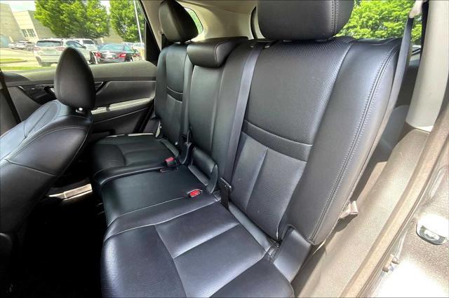 used 2019 Nissan Rogue car, priced at $21,050
