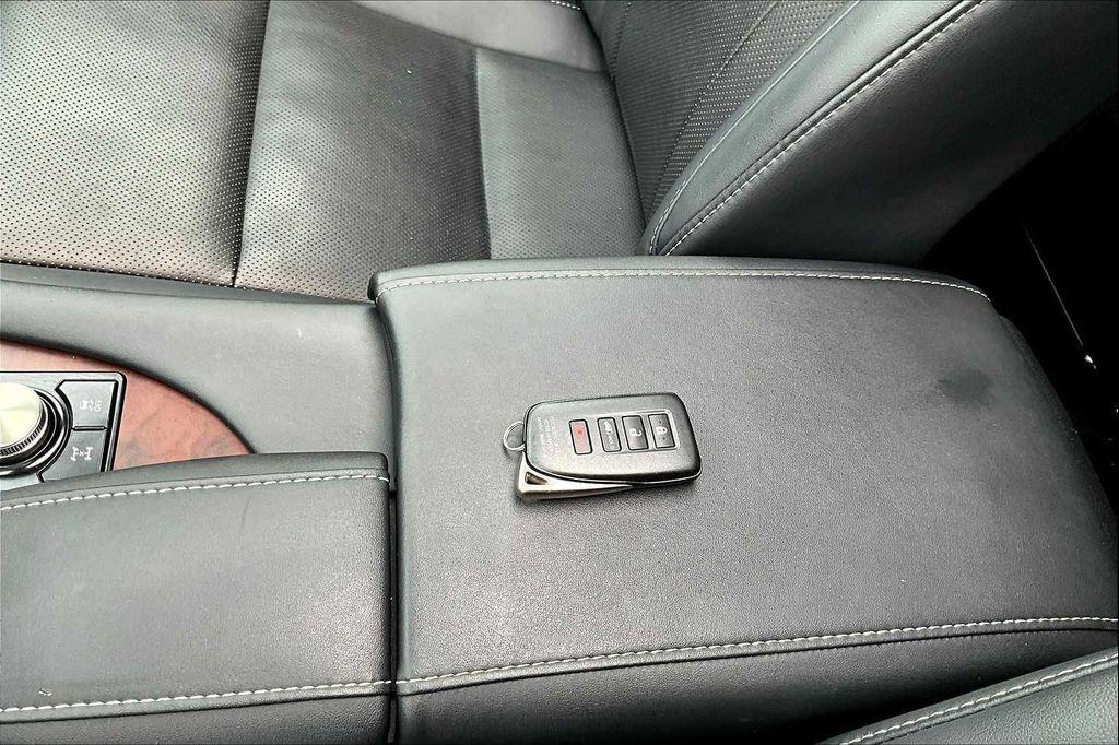 used 2022 Lexus RX 350 car, priced at $38,000