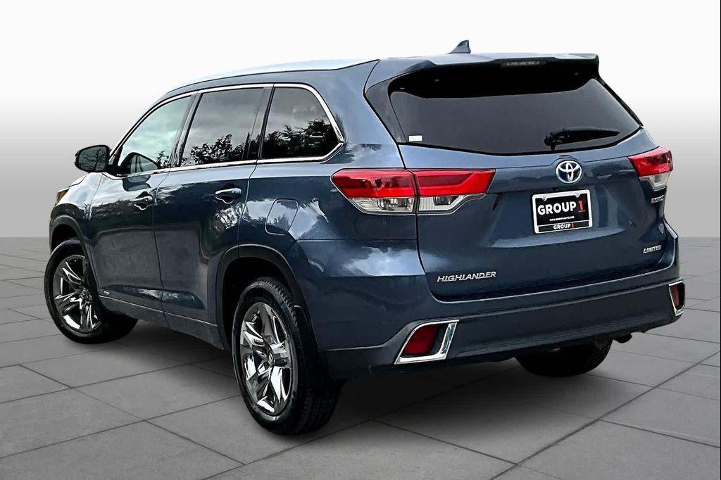 used 2017 Toyota Highlander Hybrid car, priced at $24,000