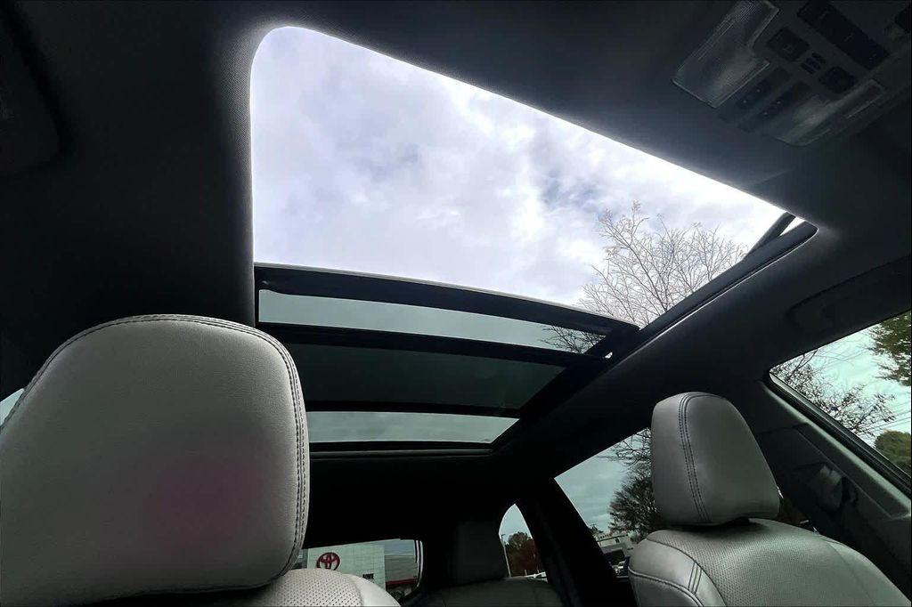 used 2017 Toyota Highlander Hybrid car, priced at $24,000