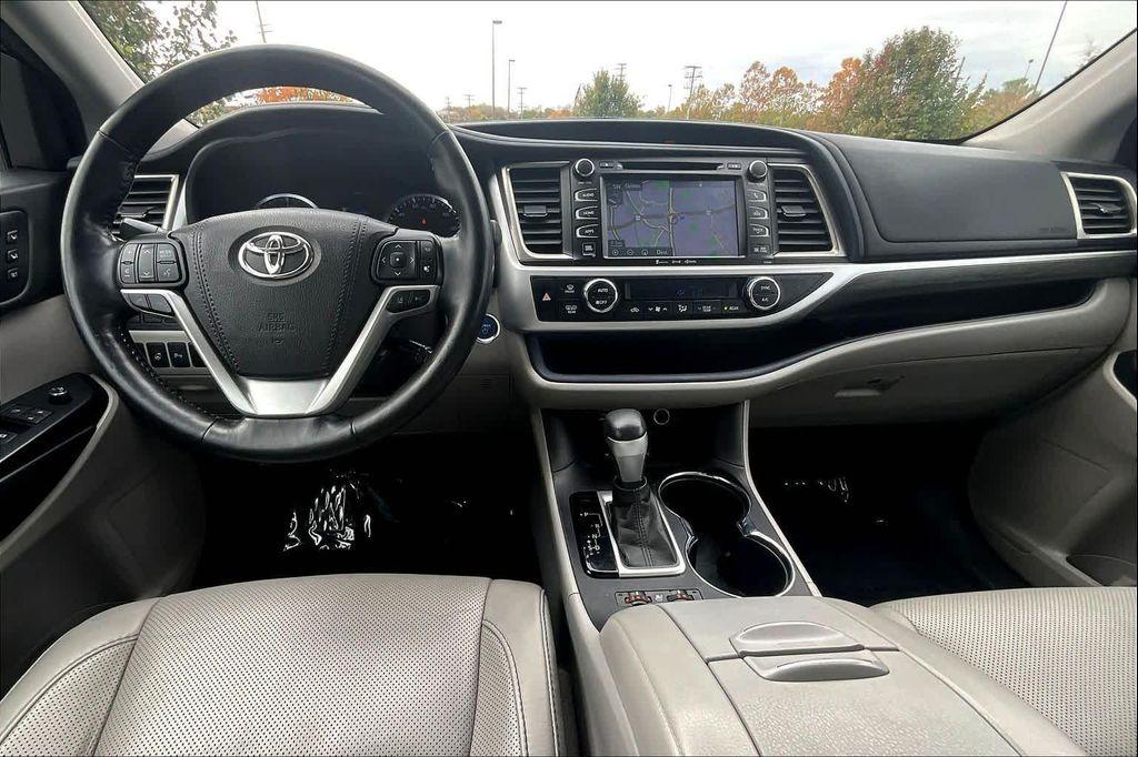 used 2017 Toyota Highlander Hybrid car, priced at $24,000