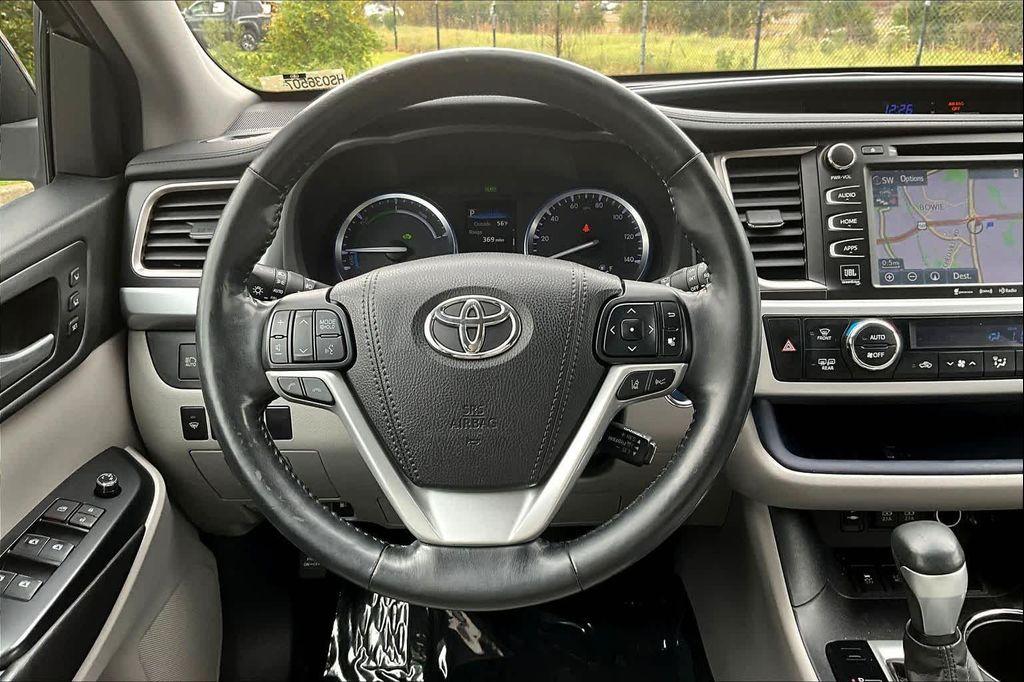 used 2017 Toyota Highlander Hybrid car, priced at $24,000