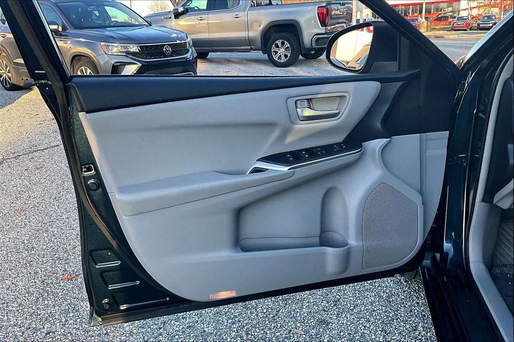 used 2016 Toyota Camry Hybrid car, priced at $16,000