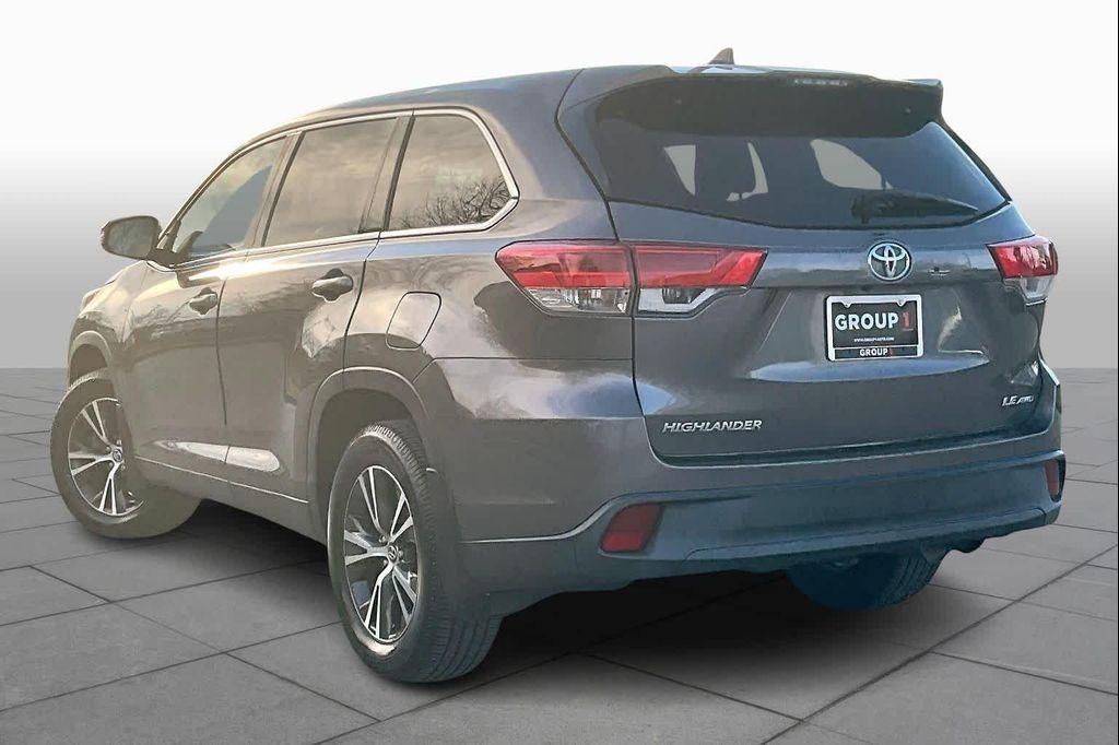 used 2019 Toyota Highlander car, priced at $22,500