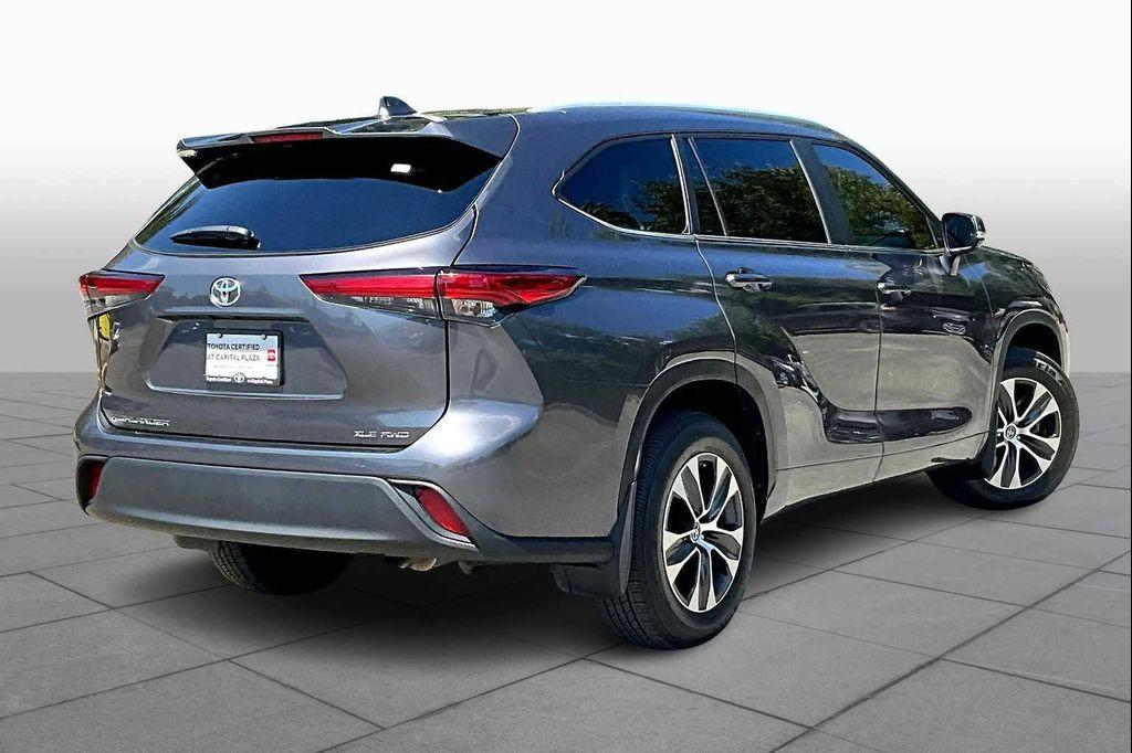 used 2023 Toyota Highlander car, priced at $36,488