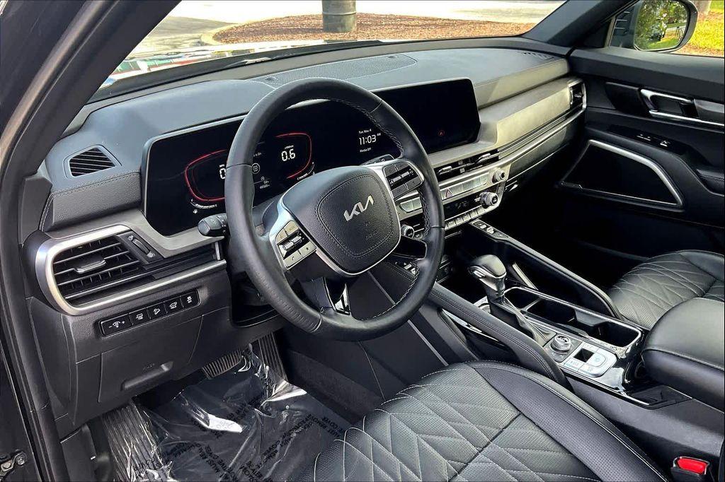 used 2024 Kia Telluride car, priced at $38,000