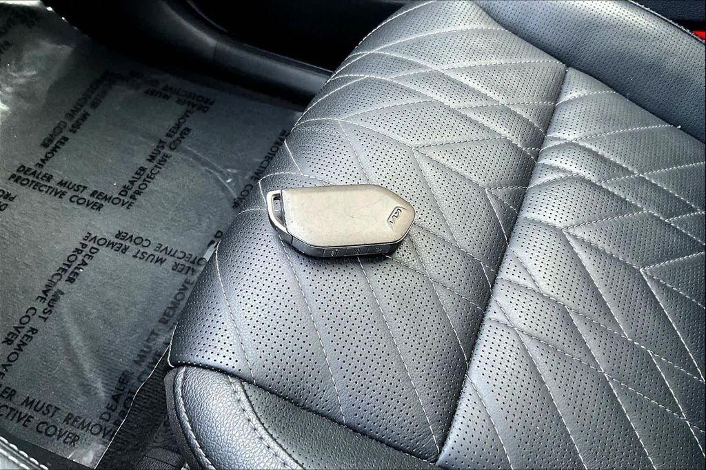 used 2024 Kia Telluride car, priced at $38,000