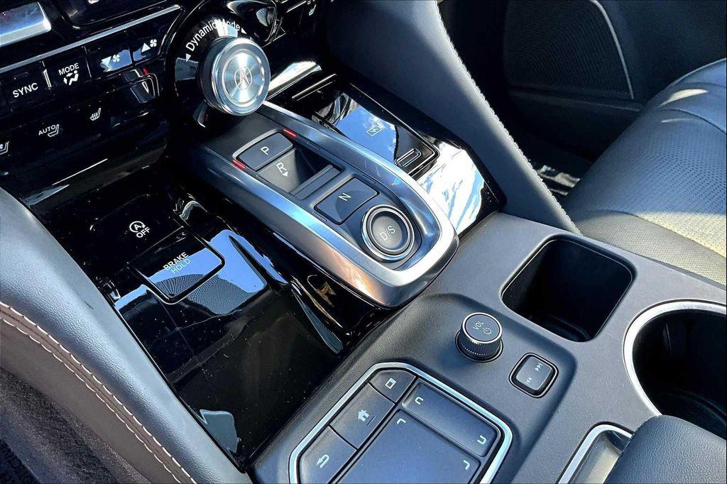 used 2023 Acura MDX car, priced at $39,000