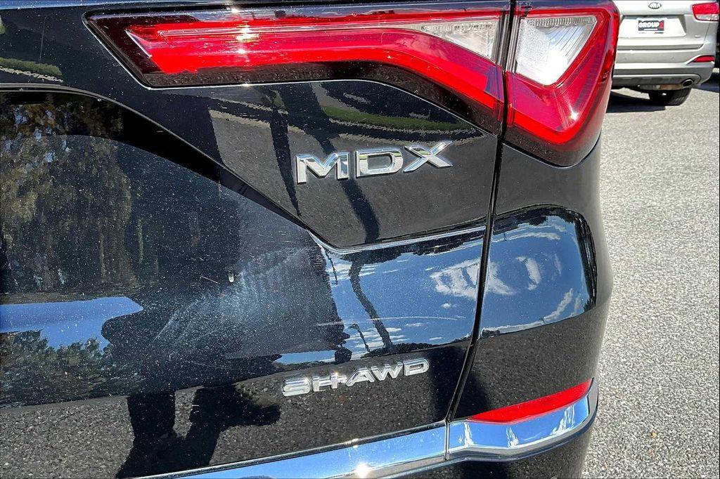 used 2023 Acura MDX car, priced at $39,000