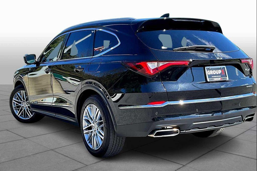 used 2023 Acura MDX car, priced at $39,000