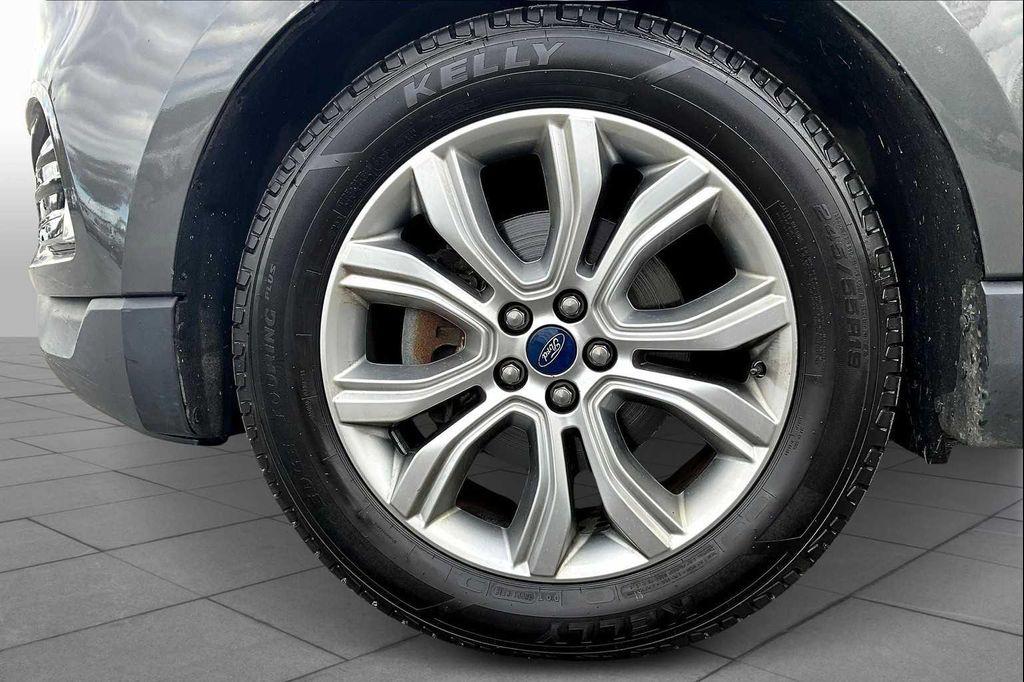 used 2019 Ford Edge car, priced at $14,500