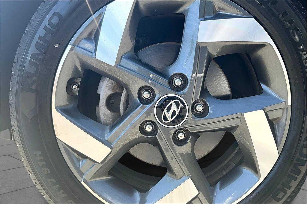 used 2022 Hyundai Venue car, priced at $17,750