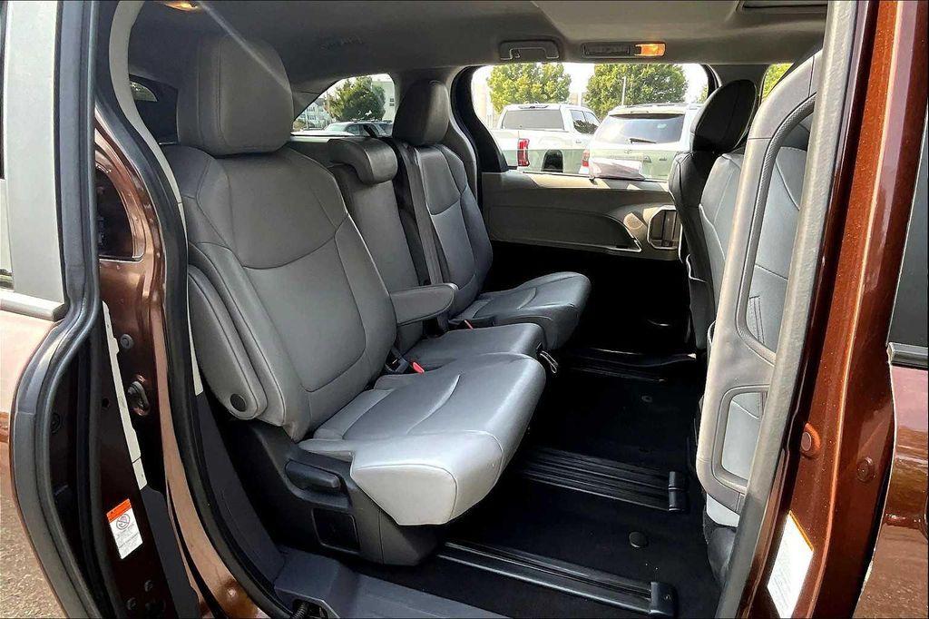 used 2024 Toyota Sienna car, priced at $41,500