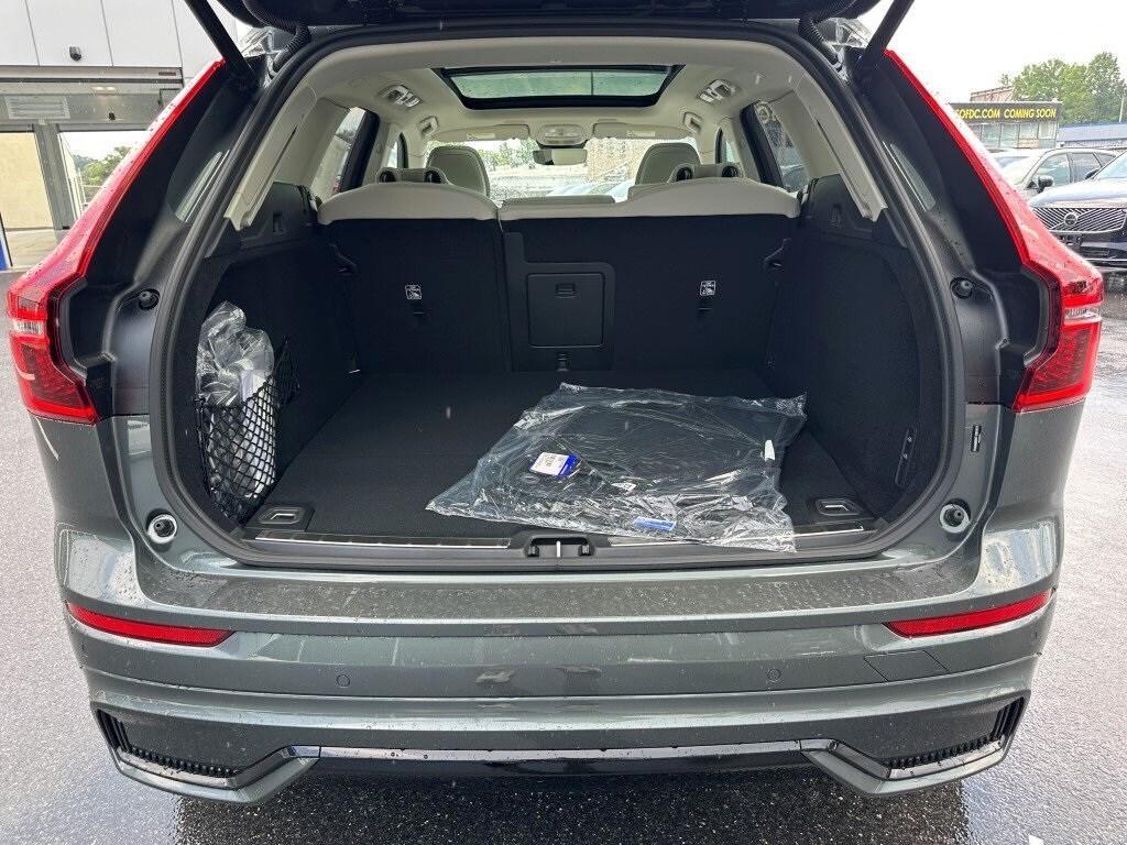 new 2026 Volvo XC60 car, priced at $79,470