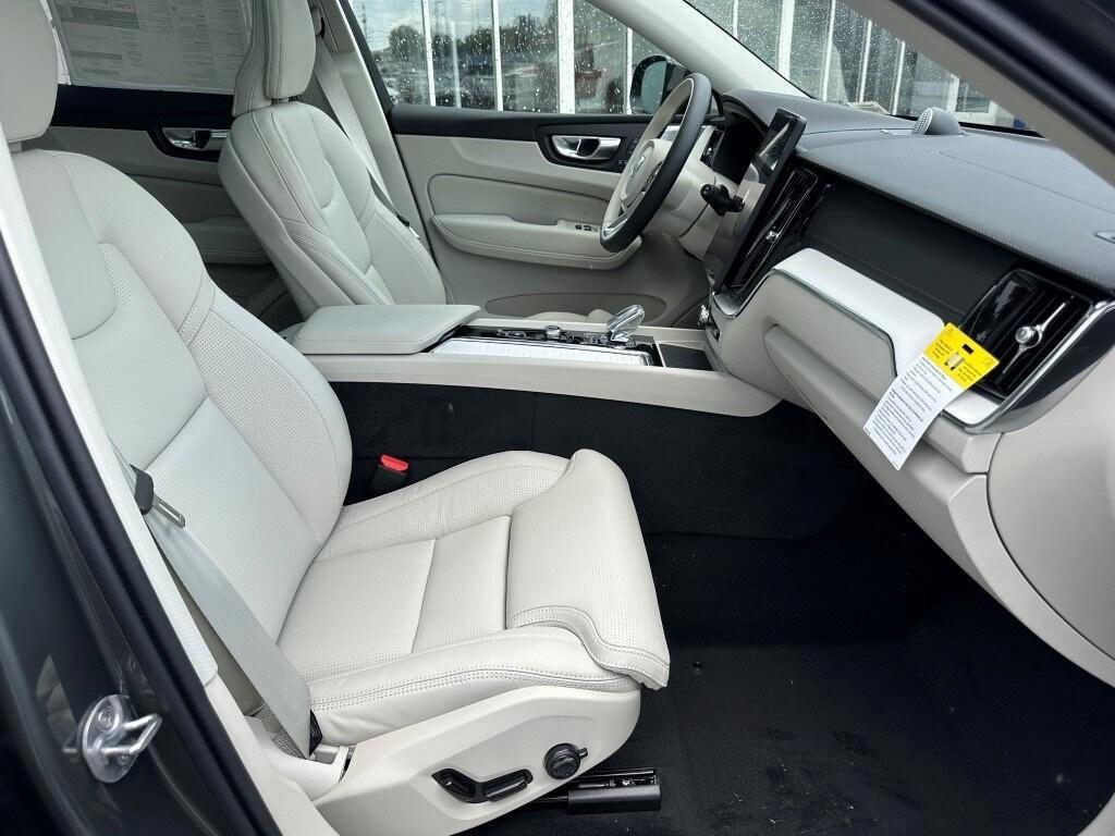 new 2026 Volvo XC60 car, priced at $79,470