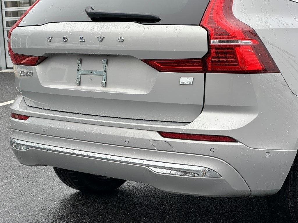 used 2022 Volvo XC60 Recharge Plug-In Hybrid car, priced at $42,380