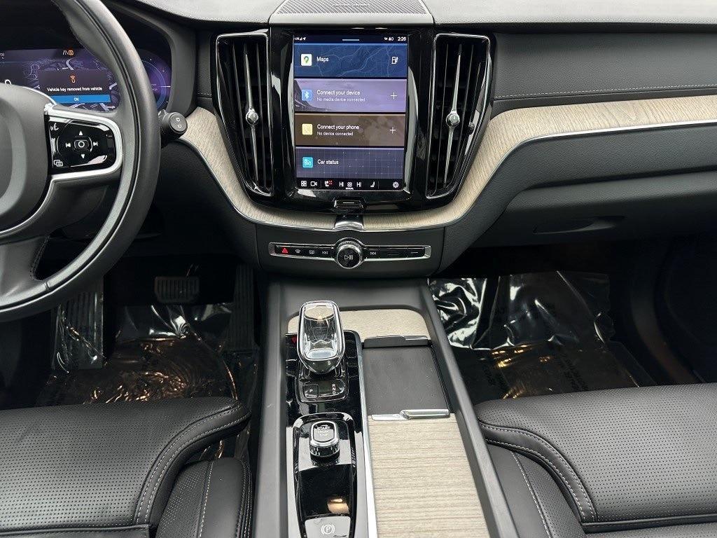 used 2022 Volvo XC60 Recharge Plug-In Hybrid car, priced at $42,380