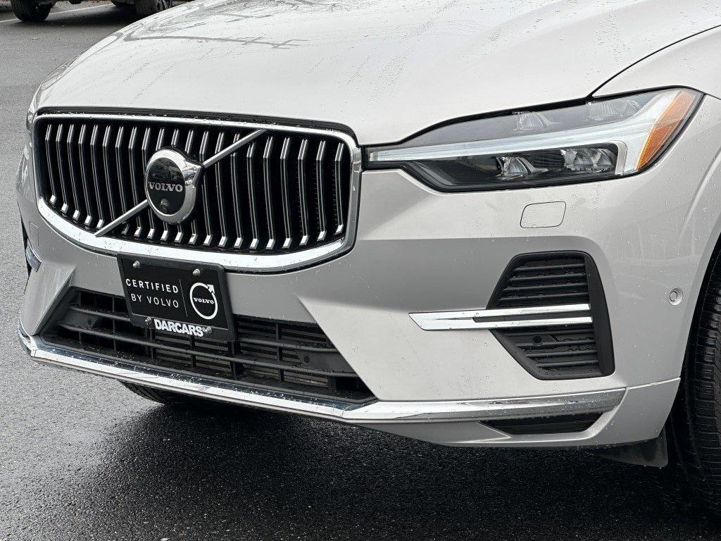 used 2022 Volvo XC60 Recharge Plug-In Hybrid car, priced at $42,380