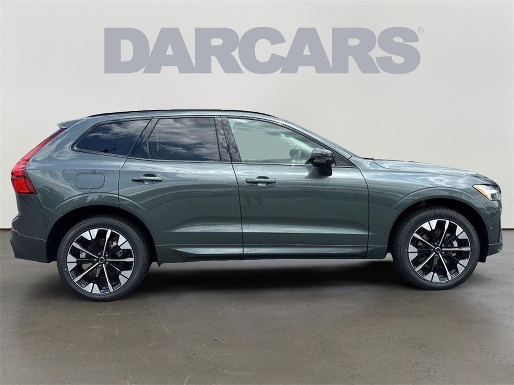 new 2026 Volvo XC60 car, priced at $62,295