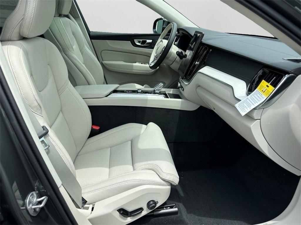 new 2026 Volvo XC60 car, priced at $62,295