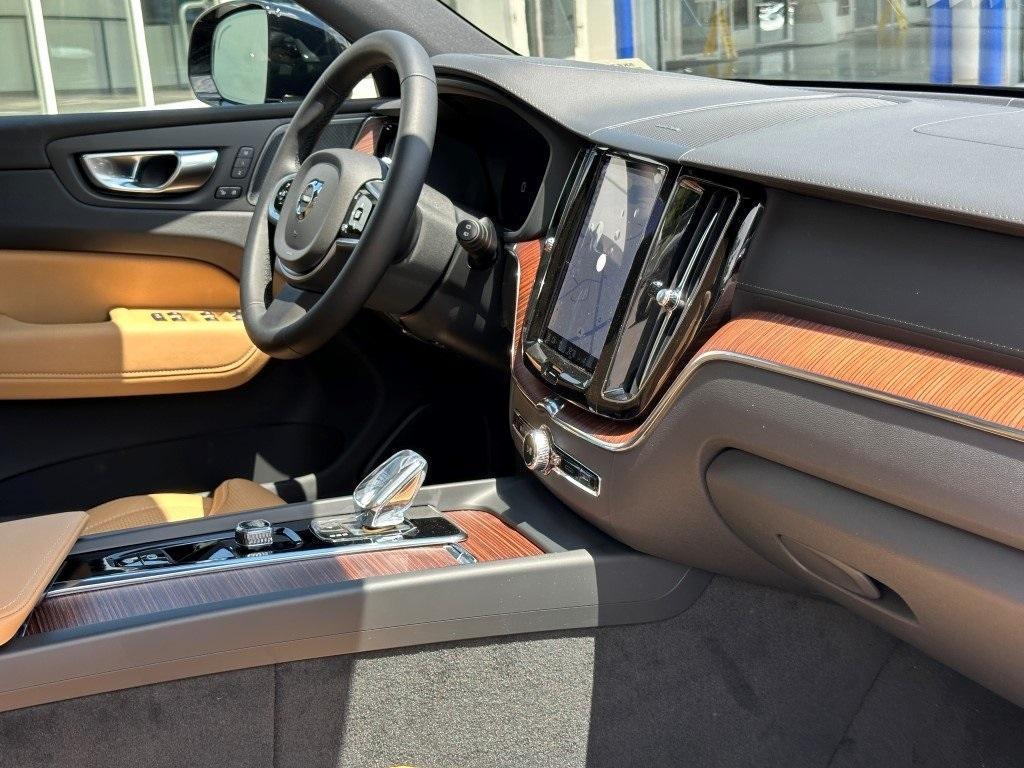 new 2025 Volvo XC60 Plug-In Hybrid car, priced at $70,695