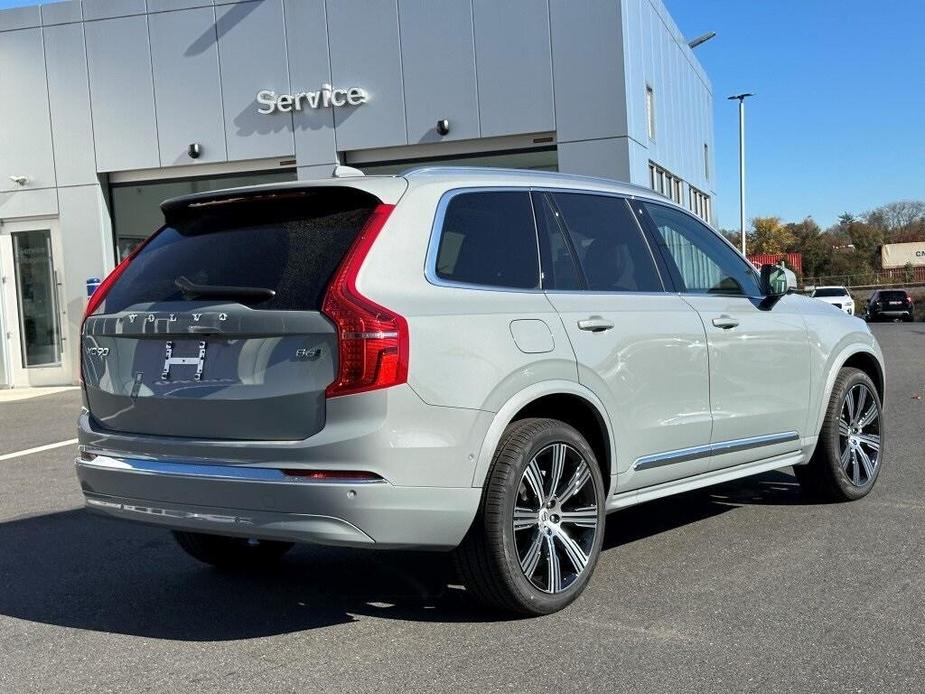 new 2025 Volvo XC90 car, priced at $64,401