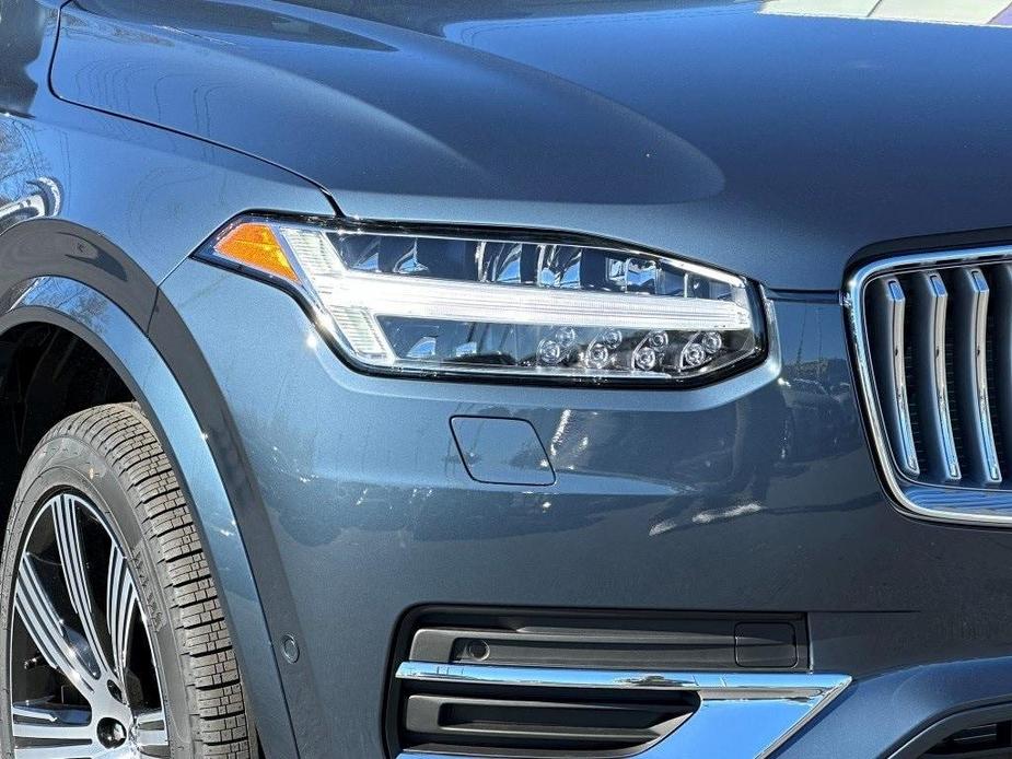 new 2025 Volvo XC90 car, priced at $76,831