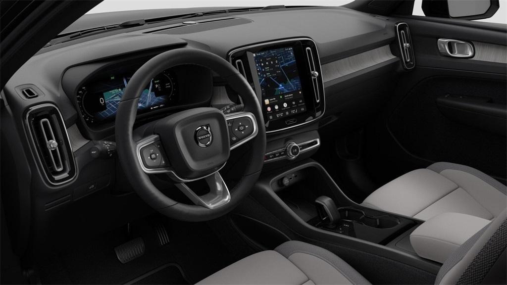 new 2026 Volvo EX40 car