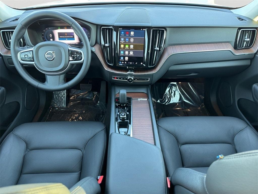 used 2023 Volvo XC60 car, priced at $34,980