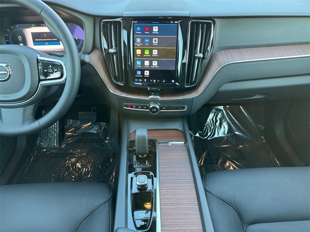 used 2023 Volvo XC60 car, priced at $34,980