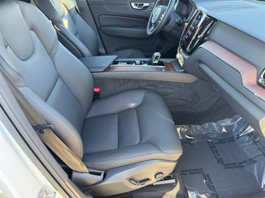 used 2023 Volvo XC60 car, priced at $34,980
