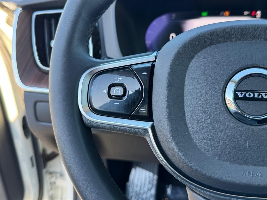used 2023 Volvo XC60 car, priced at $34,980