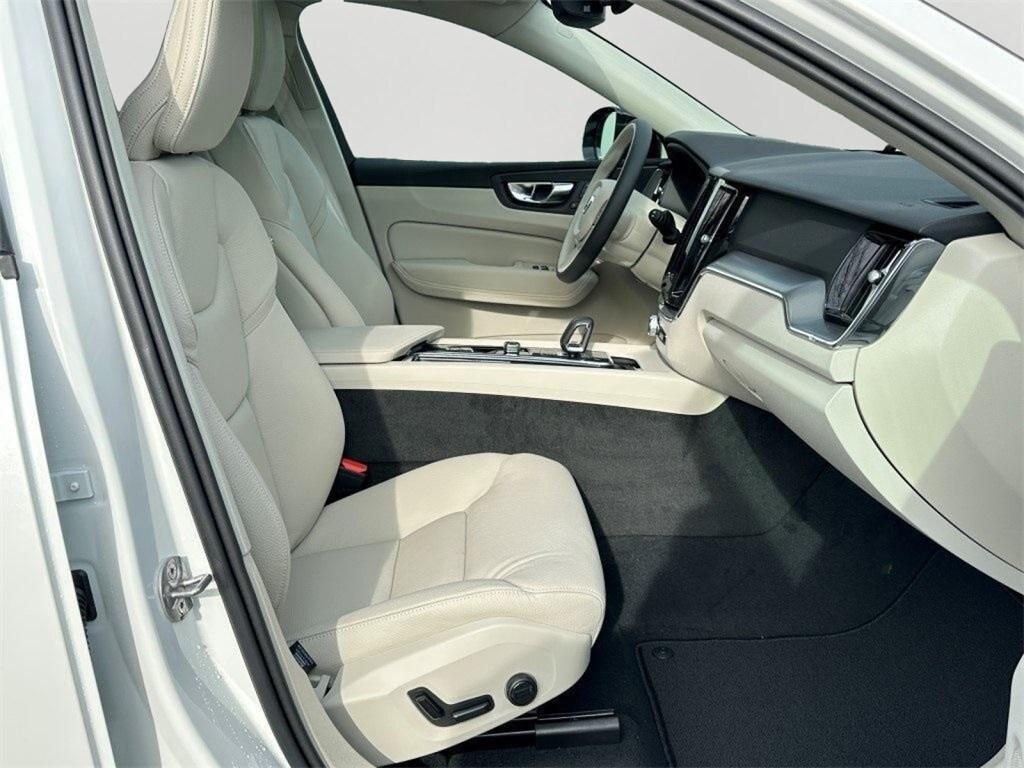 new 2025 Volvo XC60 Plug-In Hybrid car, priced at $59,445