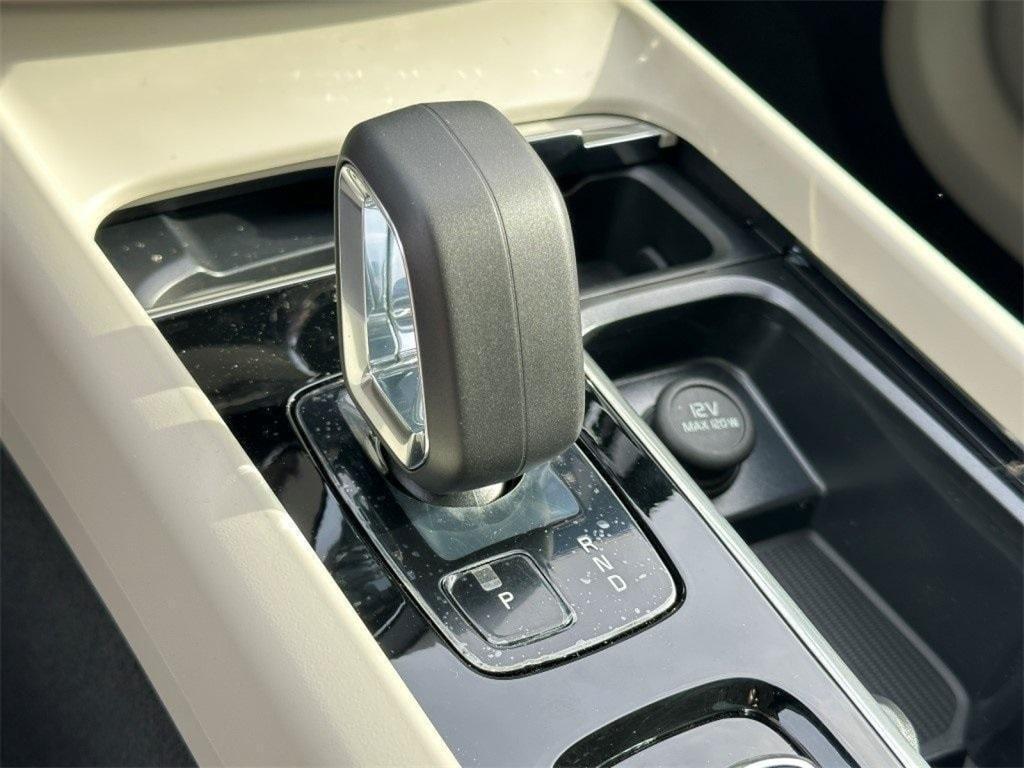 new 2025 Volvo XC60 Plug-In Hybrid car, priced at $59,445