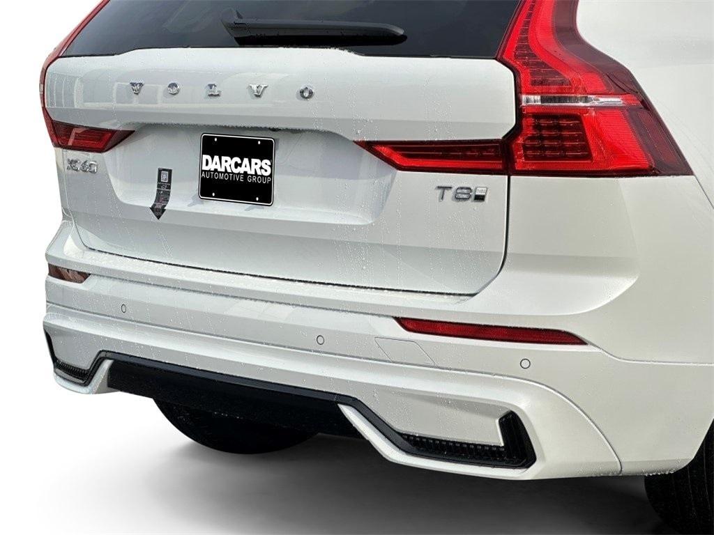 new 2025 Volvo XC60 Plug-In Hybrid car, priced at $59,445