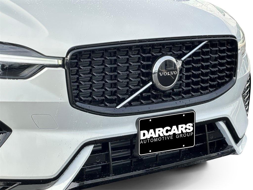 new 2025 Volvo XC60 Plug-In Hybrid car, priced at $59,445