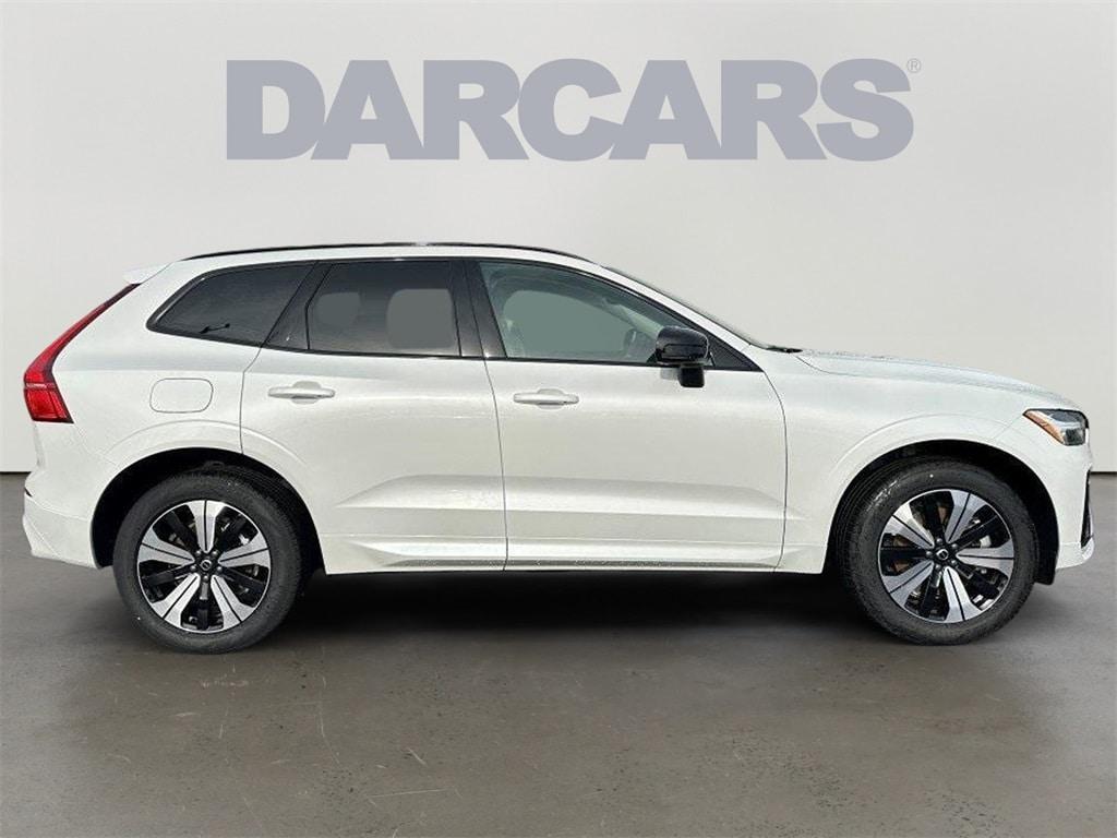new 2025 Volvo XC60 Plug-In Hybrid car, priced at $59,445