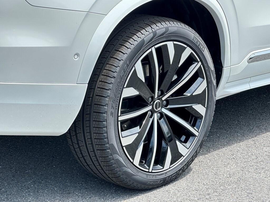 new 2026 Volvo XC90 car, priced at $70,895