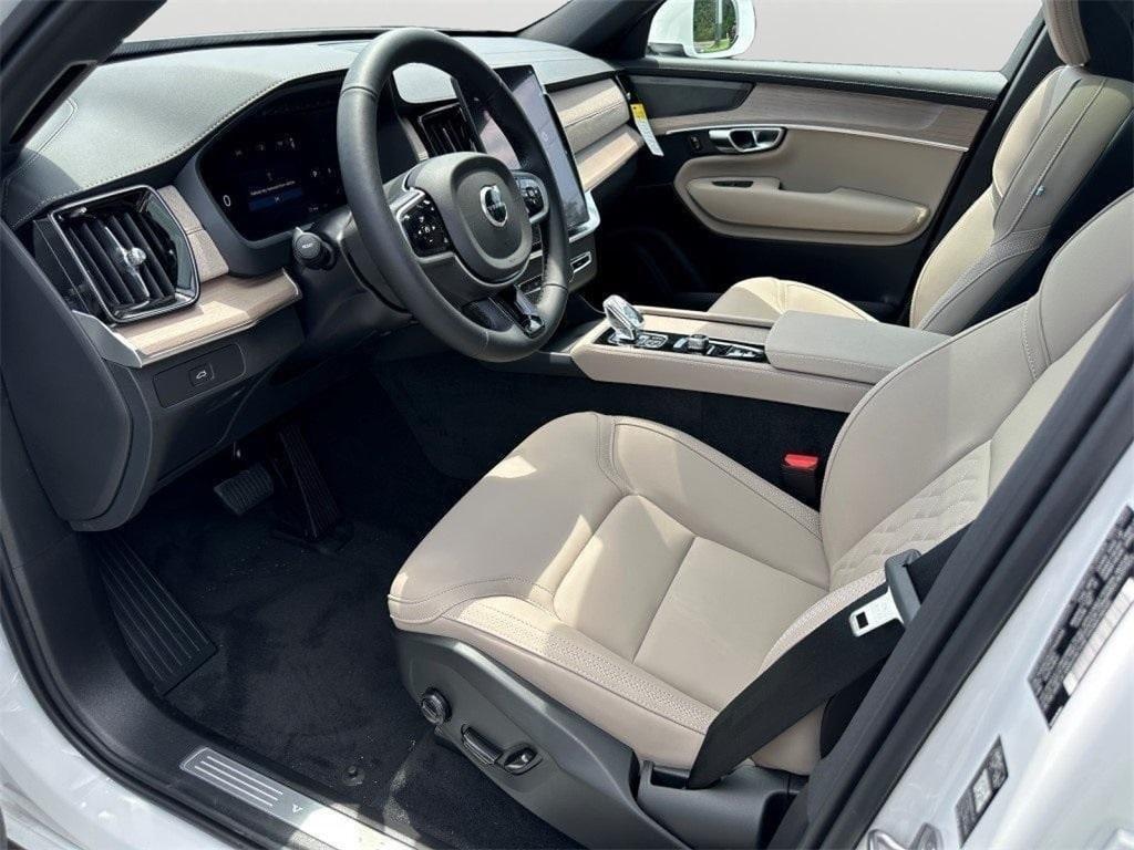 new 2026 Volvo XC90 car, priced at $69,721