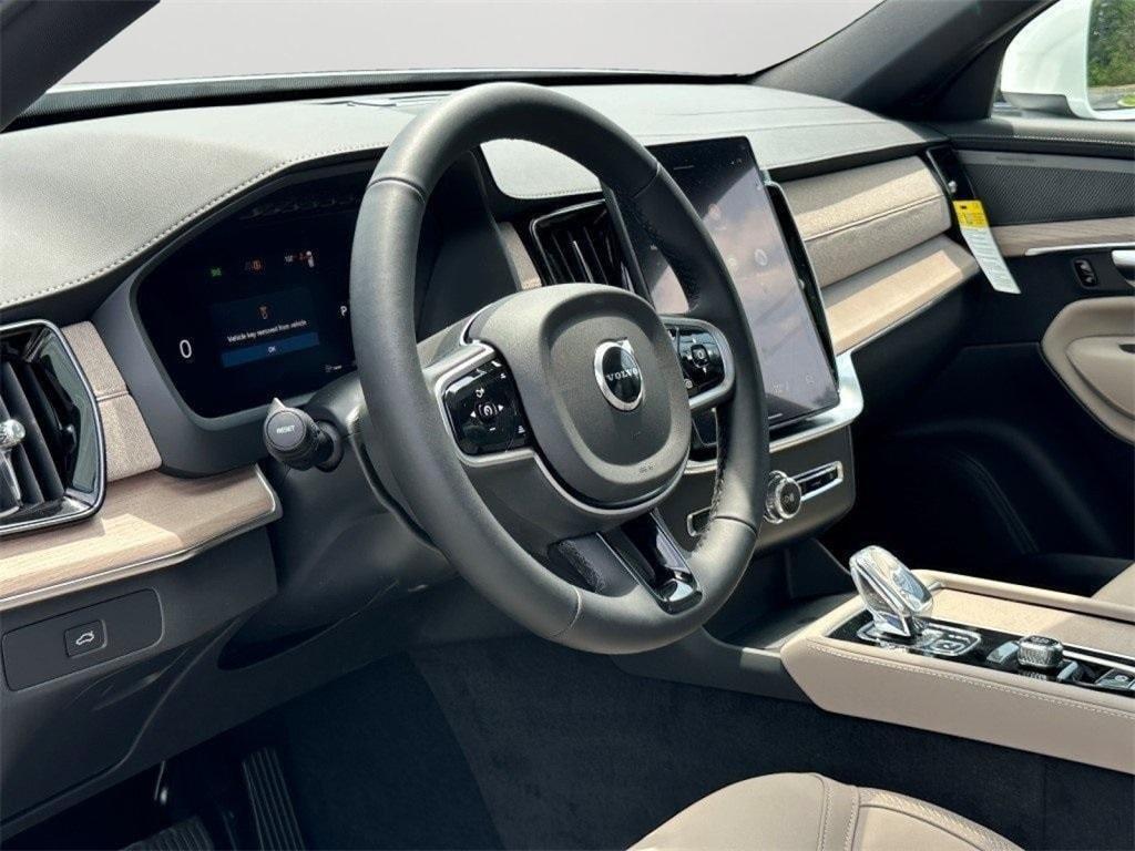 new 2026 Volvo XC90 car, priced at $69,721