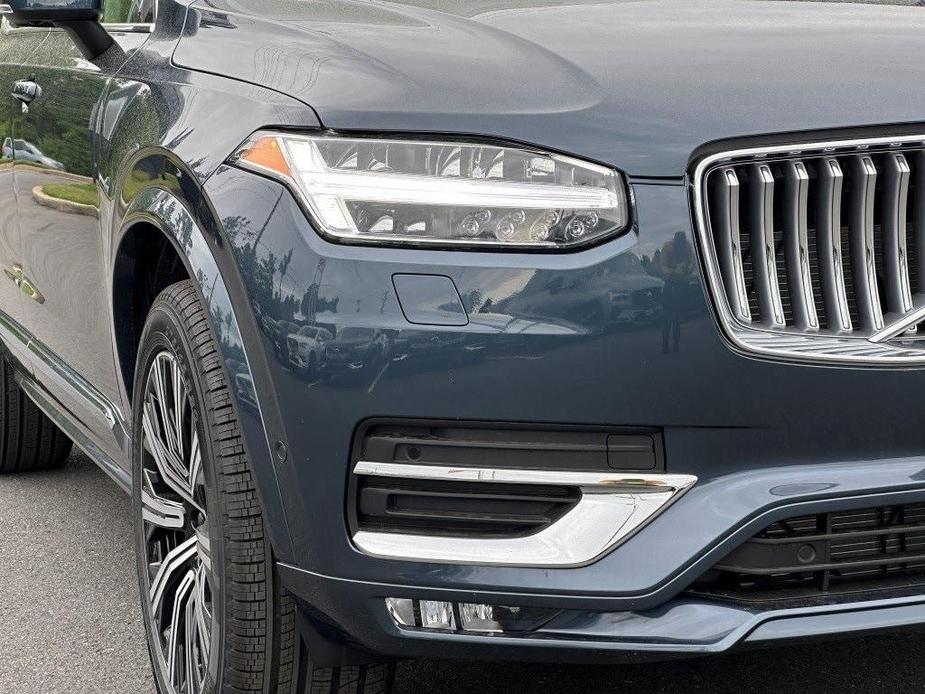 new 2024 Volvo XC90 car, priced at $65,895