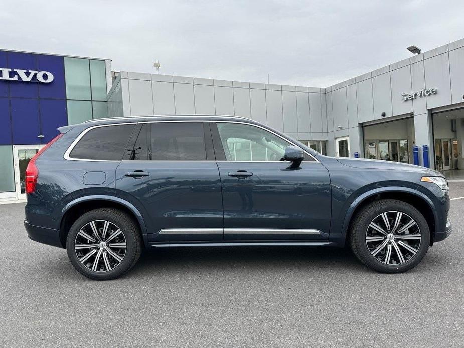 new 2024 Volvo XC90 car, priced at $65,895