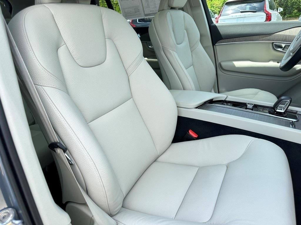 used 2023 Volvo XC90 Recharge Plug-In Hybrid car, priced at $59,980