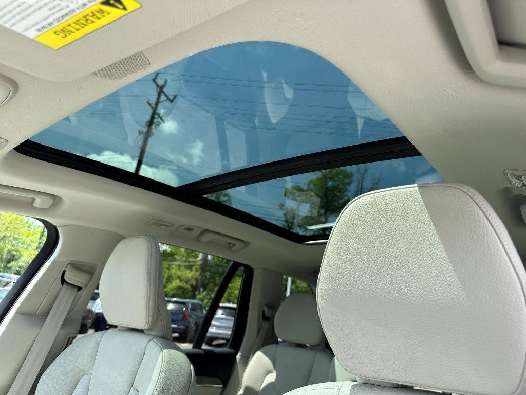 used 2023 Volvo XC90 Recharge Plug-In Hybrid car, priced at $59,980