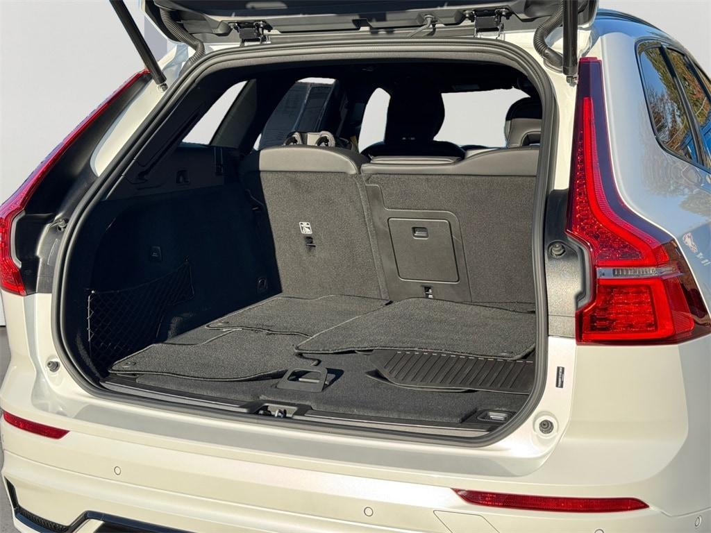 used 2025 Volvo XC60 Plug-In Hybrid car, priced at $61,980