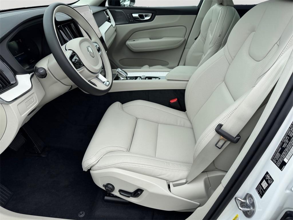 new 2026 Volvo XC60 Plug-In Hybrid car, priced at $73,595